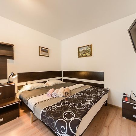 New Appartment Near Kyiv Airport Exterior foto